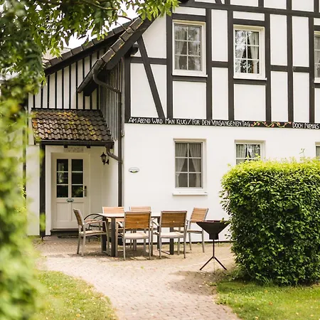 Hof Koehne - Doppelhaus - Dreifachhexe Holiday home *